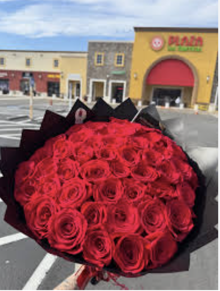 Anniversary delivery in Roswell
